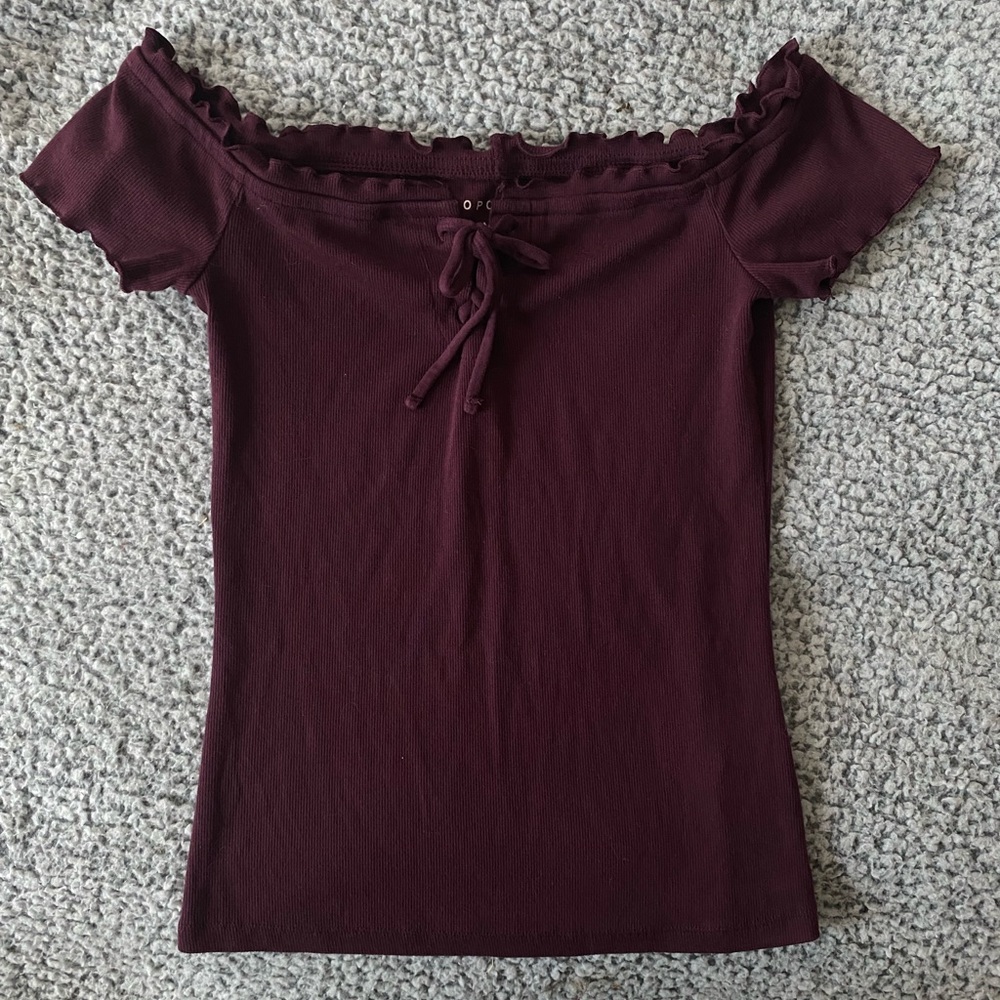 Aéropostale Maroon Stretchy Fashion Top — Size M